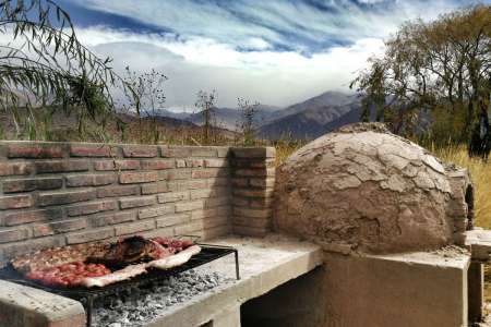 Asador y horno de barro